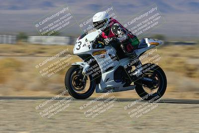 media/Dec-06-2024-CVMA Friday Practice (Fri) [[e1d1c5d4fc]]/4-Group 4 and Trackday/Session 2 (Turn 15)/
